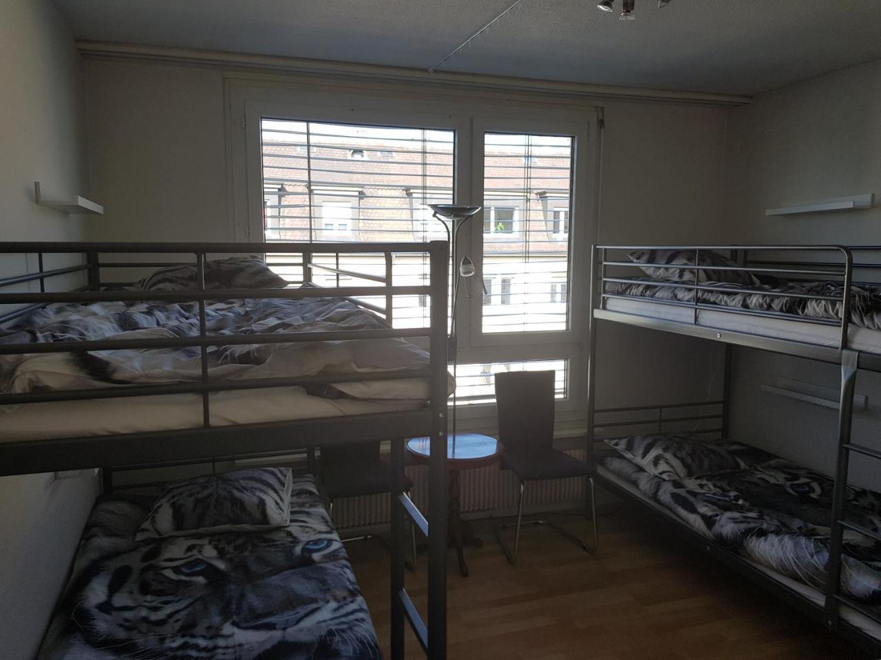 Budget Youth Hostel Oberengstringen Экстерьер фото