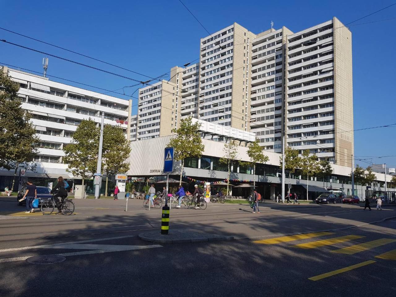 Budget Youth Hostel Oberengstringen Экстерьер фото