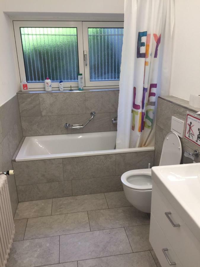 Budget Youth Hostel Oberengstringen Экстерьер фото